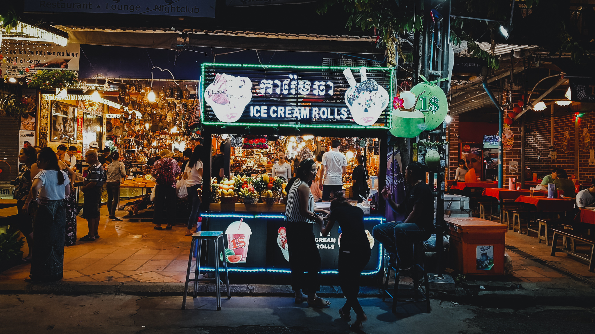 pub street siem reap