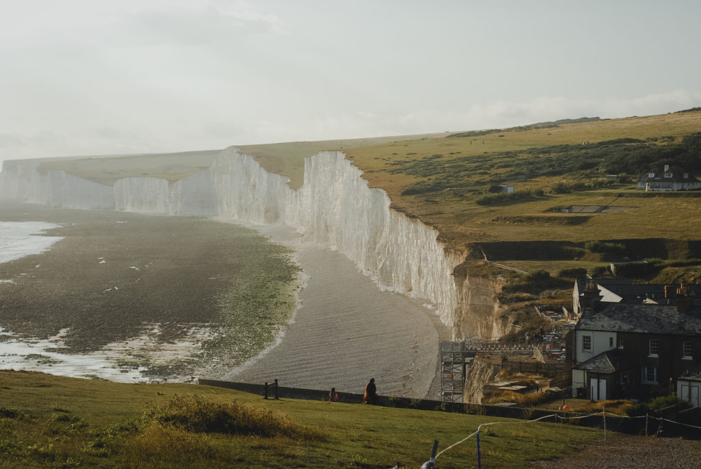 Birling Gap i Belle Tout Lighthouse, latarnia morska seven sisters, aglia